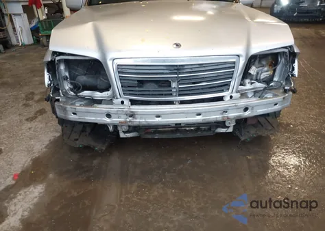 1999 Mercedes-Benz C 230 Kompressor from USA, damaged, VIN WDBHA24G5XA711781